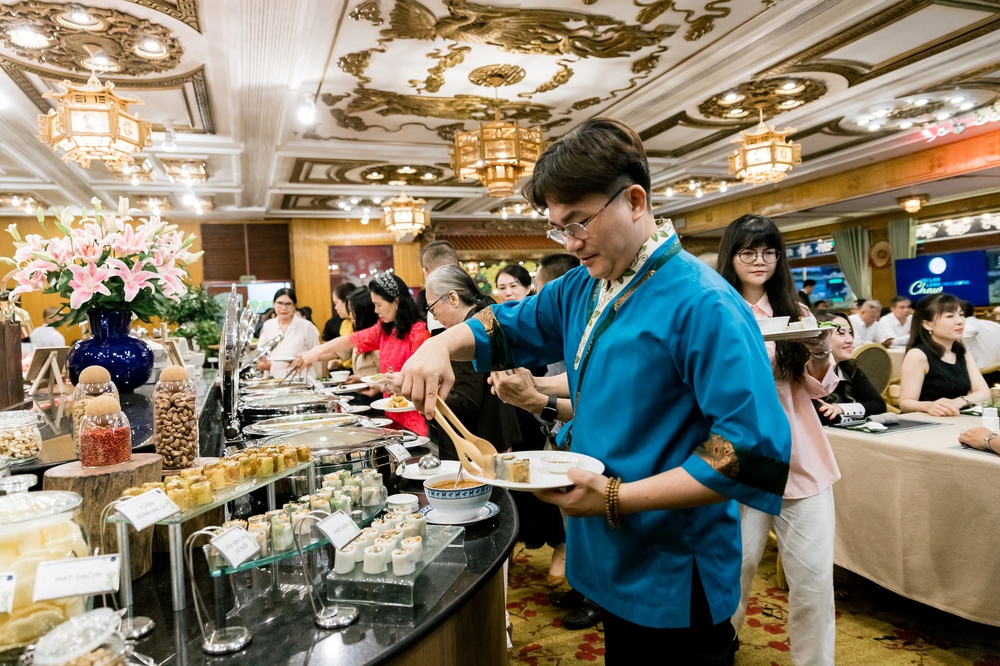 Đại Nghĩa, Thanh Thảo cảm thấy được chữa lành trước thềm lễ Vu Lan - Ảnh 2.