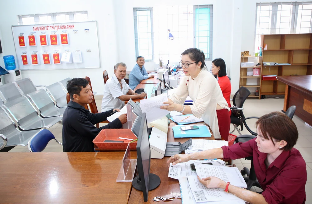 “Bao nhiêu lợi ích đều vì dân” – sợi chỉ đỏ xuyên suốt mọi chủ trương của Đảng - Ảnh 2.