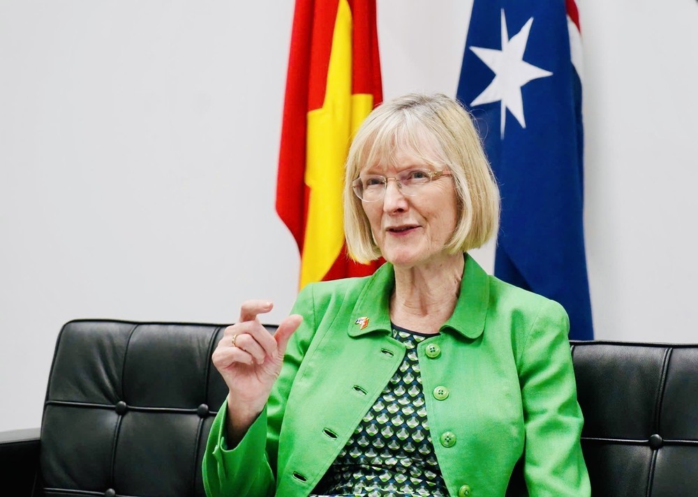 Đại sứ Australia Gillian Bird: Việt Nam sẽ tiếp tục đóng vai trò lớn hơn trong tiến trình phát triển của ASEAN - Ảnh 1.