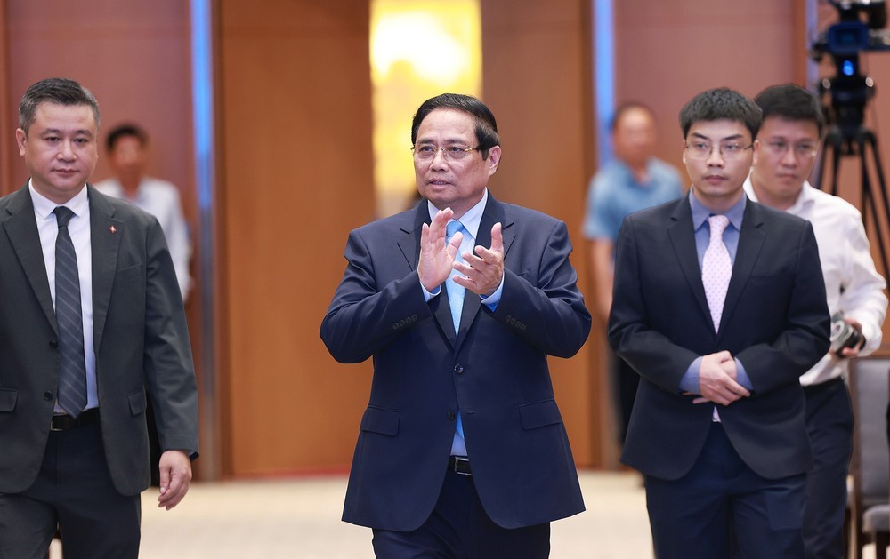 Thủ tướng chủ trì Lễ công bố thành lập Ủy ban Quốc gia APEC 2027 - Ảnh 1.