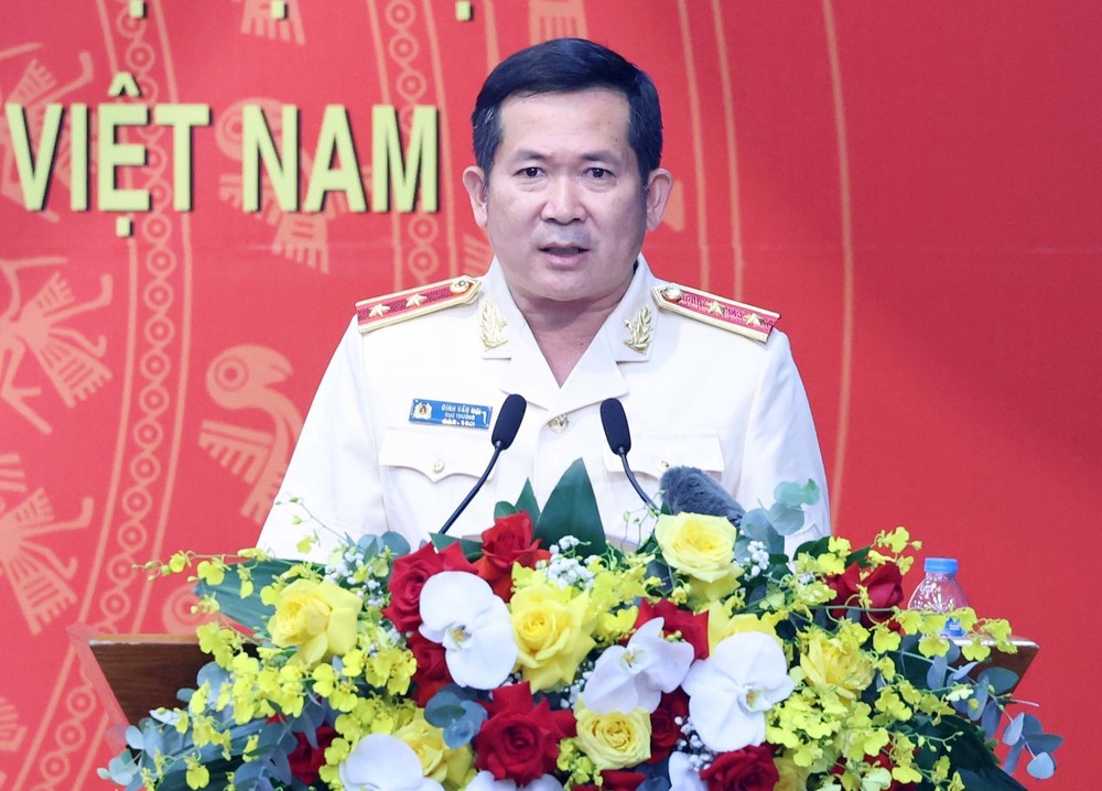 Tổng Bí thư Tô Lâm: Đổi mới mạnh mẽ tư duy, cách thức triển khai bảo vệ an ninh chính trị nội bộ - Ảnh 3.