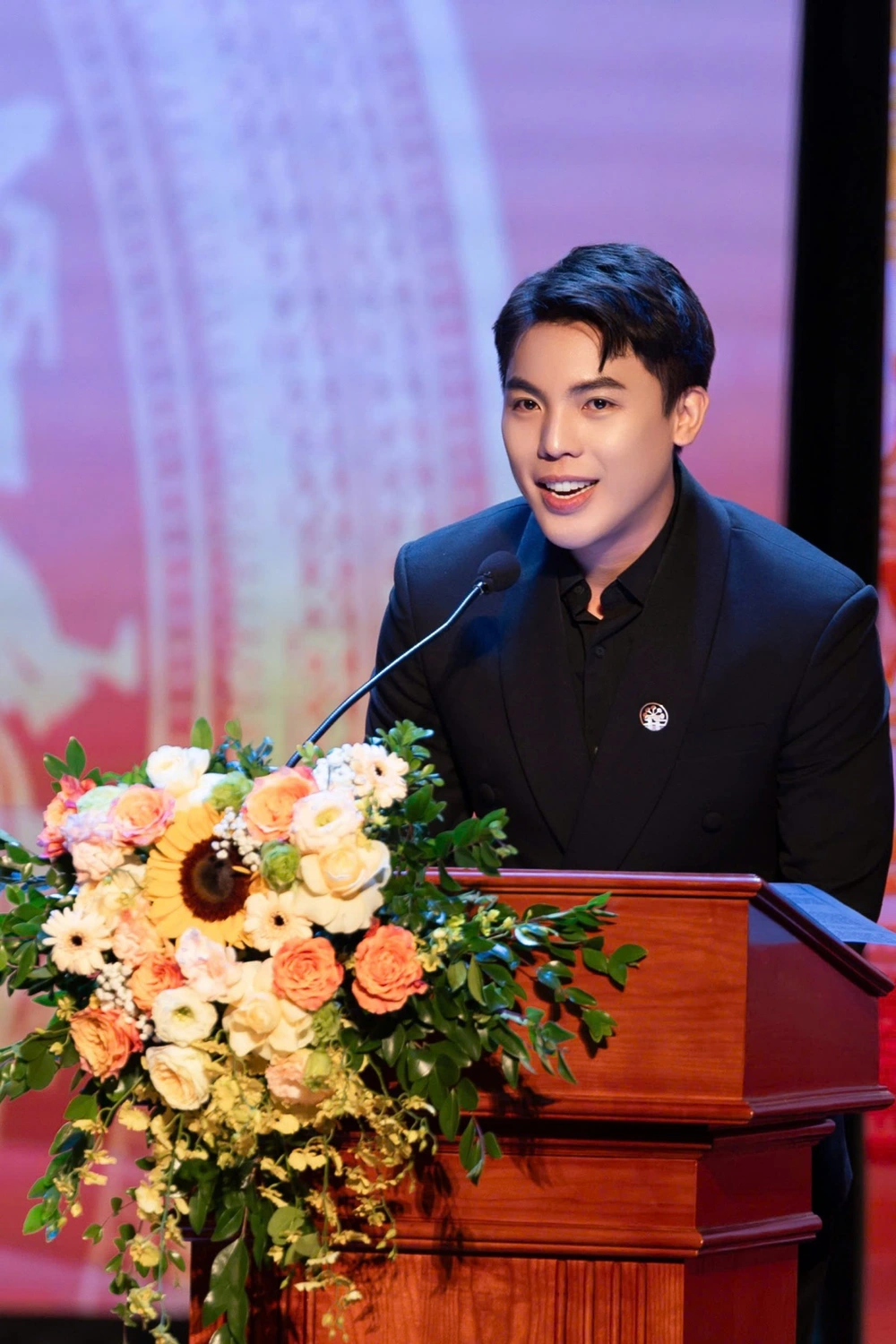 Đạo diễn - nhà sản xuất Phạm Duy Khánh quyết tâm với vai trò mới - Ảnh 1.