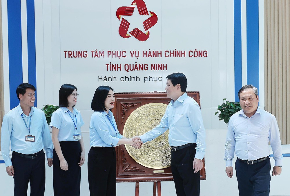 Chủ tịch nước làm việc với Ban Thường vụ Tỉnh ủy Quảng Ninh - Ảnh 9.