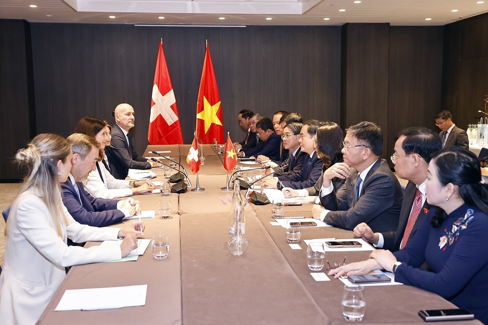 Chủ tịch Quốc hội Trần Thanh Mẫn hội kiến Chủ tịch Hạ viện Thụy Sĩ Maja Riniker - Ảnh 3.