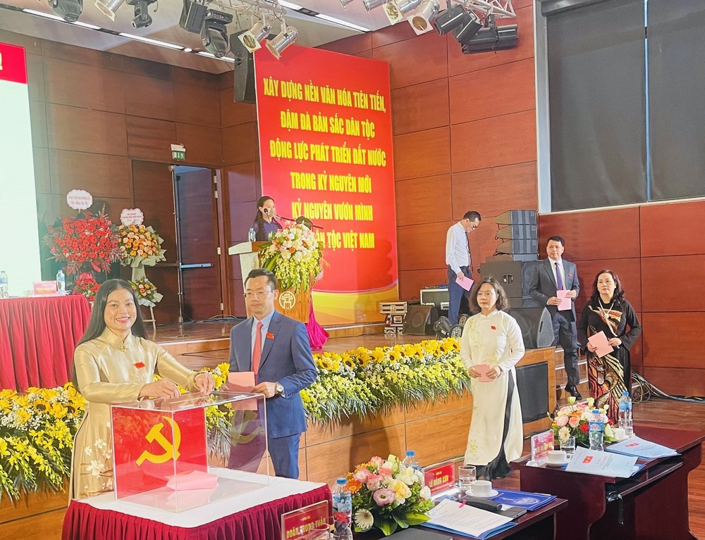 Chuyển tư duy quản lý sang &quot;kiến tạo và đồng hành&quot; trong phát triển văn hóa - Ảnh 1.