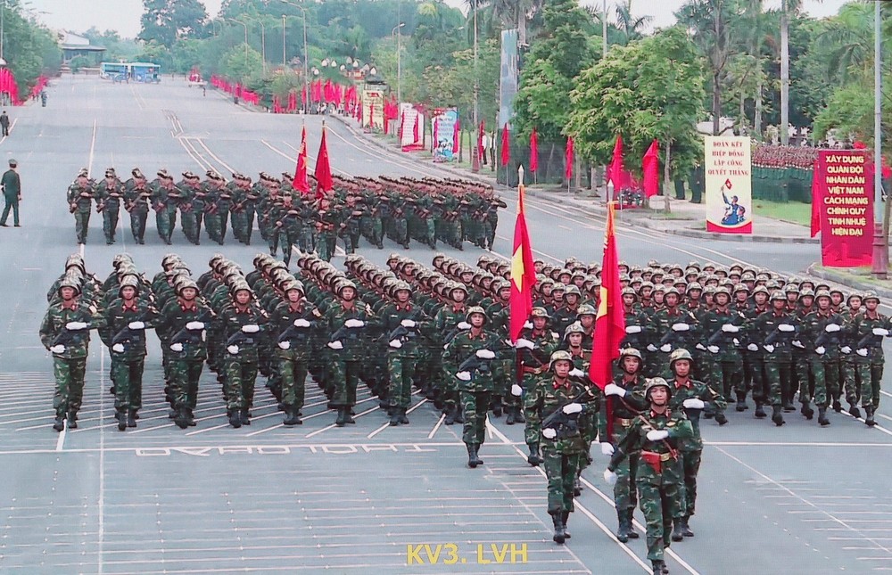 Tiểu ban diễu binh, diễu hành A80 Bộ Quốc phòng làm việc với Bộ Tư lệnh Thủ đô Hà Nội - Ảnh 1.