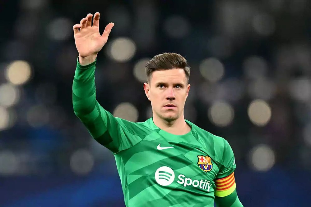Barcelona: Cuộc chiến “kép” của Stegen - Ảnh 1.