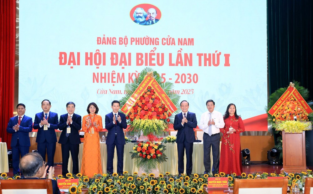 Tiến tới Đại hội Đảng XIV: Xây dựng phường Cửa Nam thành kiểu mẫu trong bảo tồn di sản và phát triển đô thị hiện đại - Ảnh 6.