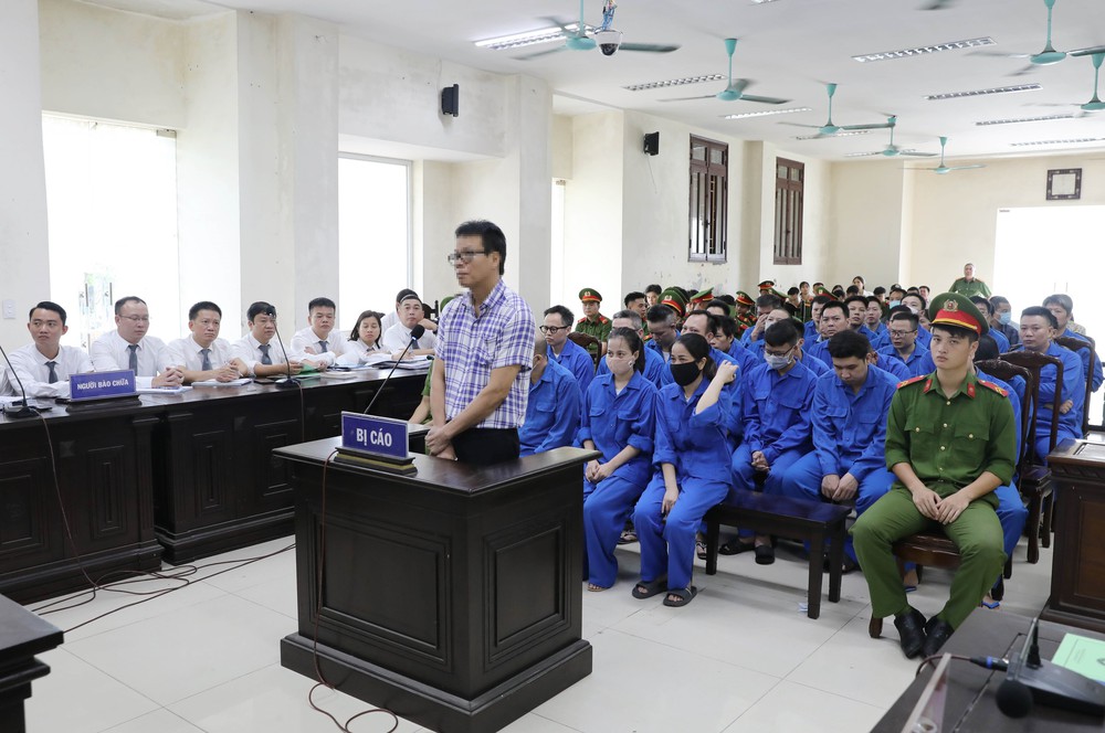 Tuyên án các bị cáo trong vụ án cưỡng đoạt tài sản tại Tạp chí Môi trường và Đô thị Việt Nam - Ảnh 1.
