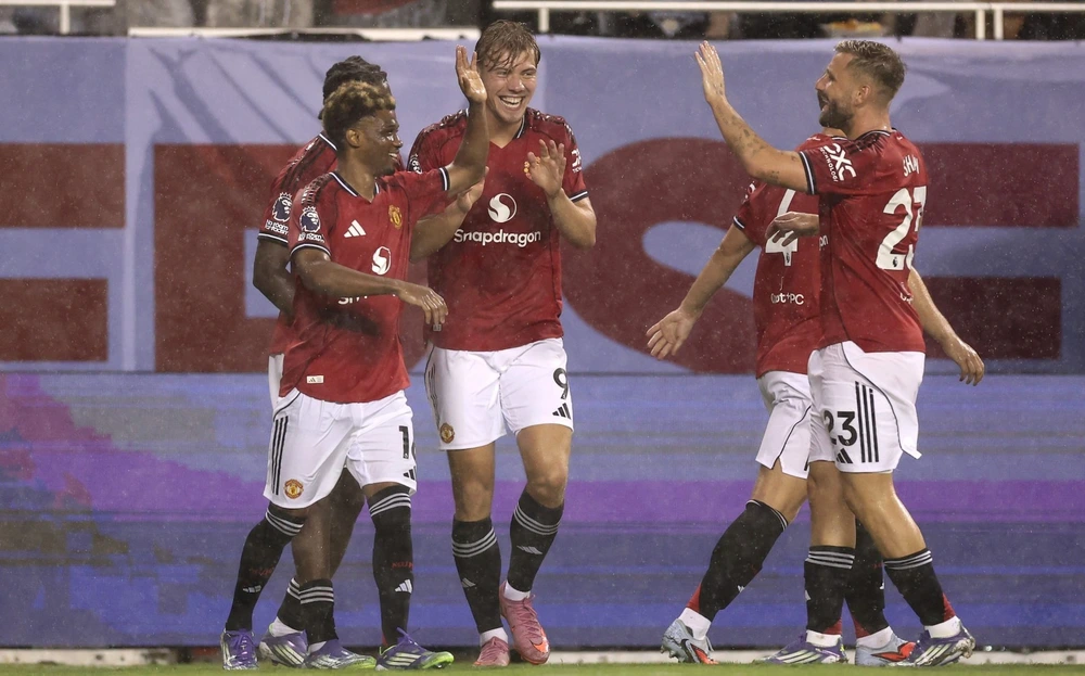Giao hữu, MU-Bournemouth 4-1: Lời tuyên chiến của Hojlund - Ảnh 1.