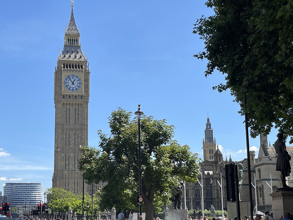 Đồng hồ Big Ben - biểu tượng văn hoá của nước Anh - Ảnh 2. Đồng hồ Big Ben - biểu tượng văn hoá của nước Anh - Ảnh 2.