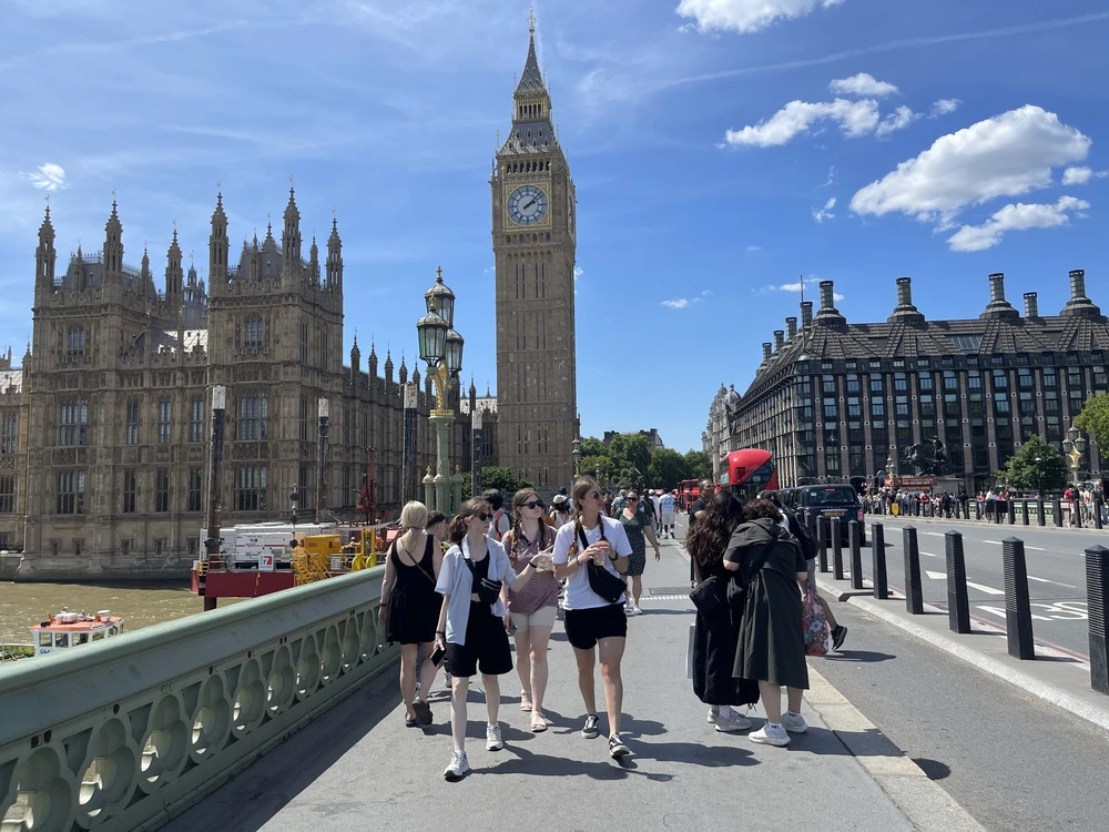Đồng hồ Big Ben - biểu tượng văn hoá của nước Anh - Ảnh 7. Đồng hồ Big Ben - biểu tượng văn hoá của nước Anh - Ảnh 7.
