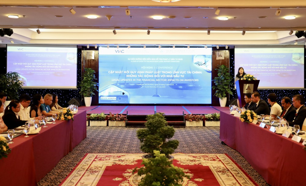 Hội nghị “Cập nhật mới quy định pháp luật trong lĩnh vực tài chính: Những tác động đối với nhà đầu tư” - Ảnh 4.
