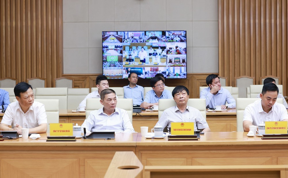 Thủ tướng Phạm Minh Chính: Hoàn thành xây dựng 3.000 km đường bộ cao tốc trong năm 2025 - Ảnh 4.
