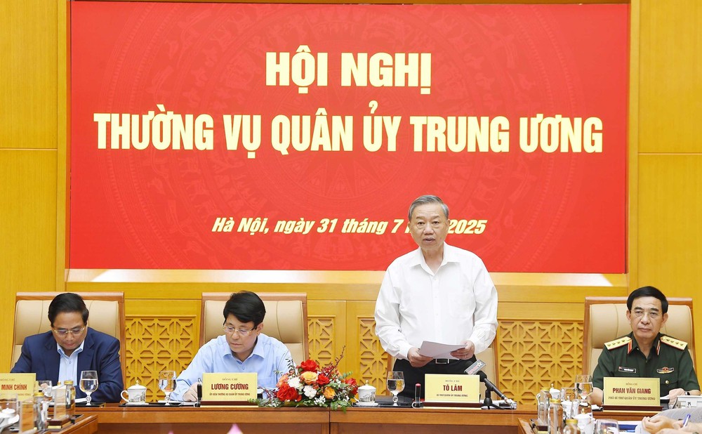 Tổng Bí thư Tô Lâm chủ trì Hội nghị Thường vụ Quân ủy Trung ương - Ảnh 1.