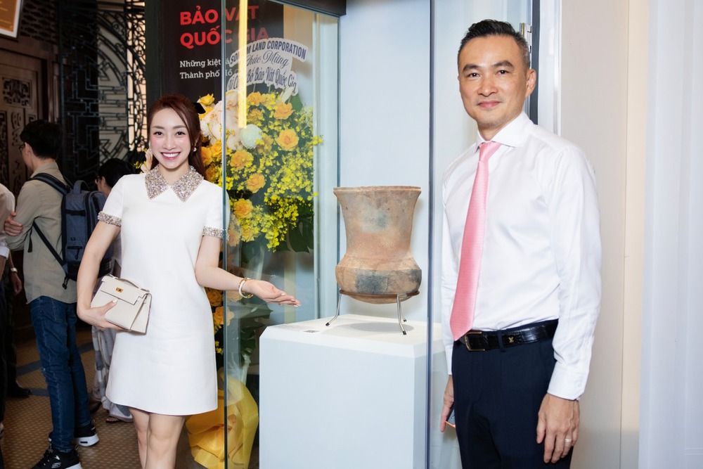 Bộ sưu tập cổ vật quý hiếm của Chi Bảo - Ảnh 2.