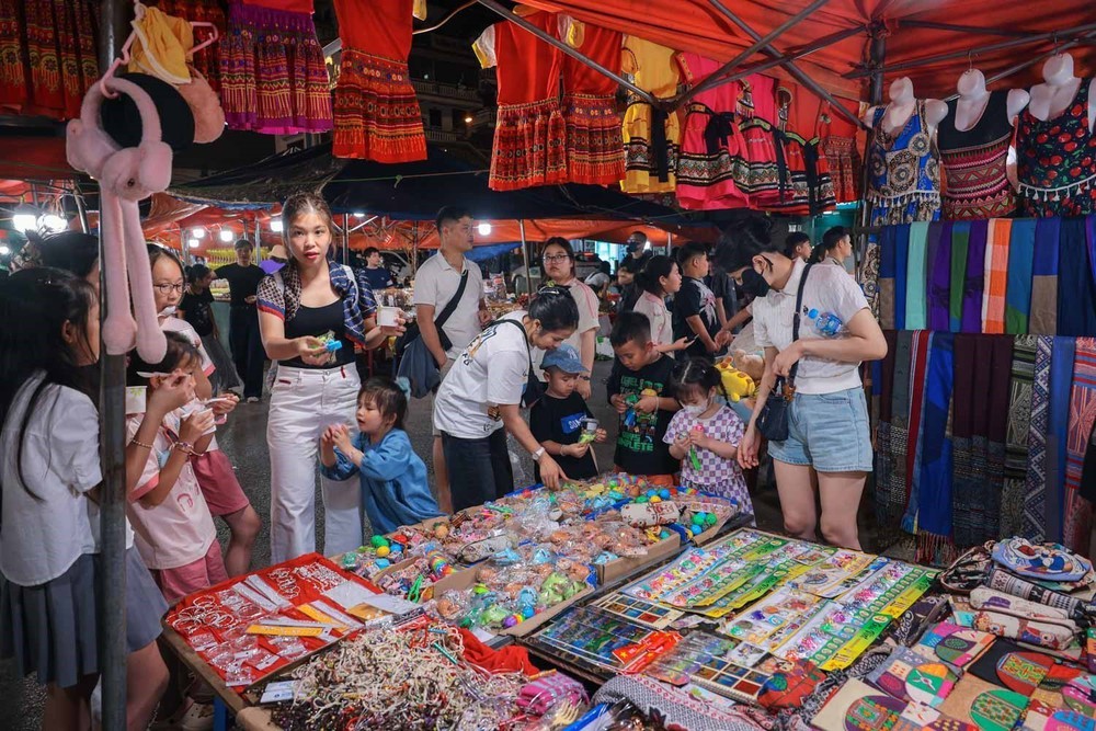 Dư địa lớn để du lịch Lào Cai tăng tốc - Ảnh 5. Dư địa lớn để du lịch Lào Cai tăng tốc - Ảnh 5.