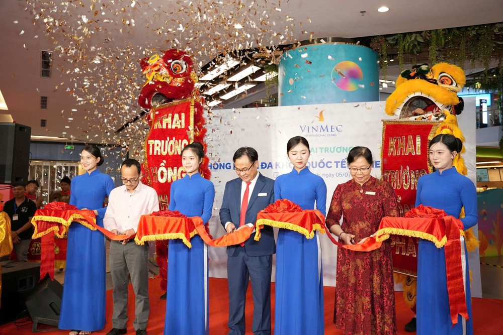 Vinmec khai trương phòng khám đa khoa quốc tế hiện đại tại Vinhomes Grand Park - Ảnh 1.