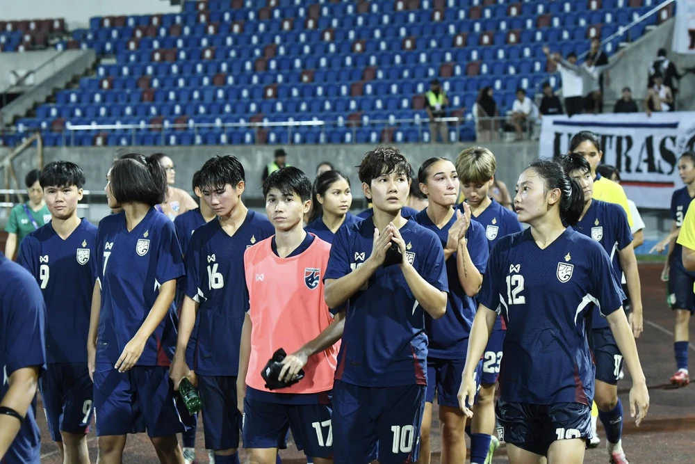 Tin nóng bóng đá Việt Nam hôm nay 6/7: Hà Tĩnh bổ nhiệm HLV Nguyễn Công Mạnh; Thái Lan mất vé dự Asian Cup 2026 - Ảnh 2. Tin nóng bóng đá Việt Nam hôm nay 6/7: Hà Tĩnh bổ nhiệm HLV Nguyễn Công Mạnh; Thái Lan mất vé dự Asian Cup 2026 - Ảnh 2.