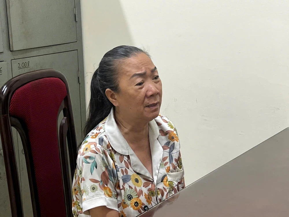 Tạm giữ hình sự giang hồ cộm cán Nguyễn Thị Hạnh - Ảnh 1.