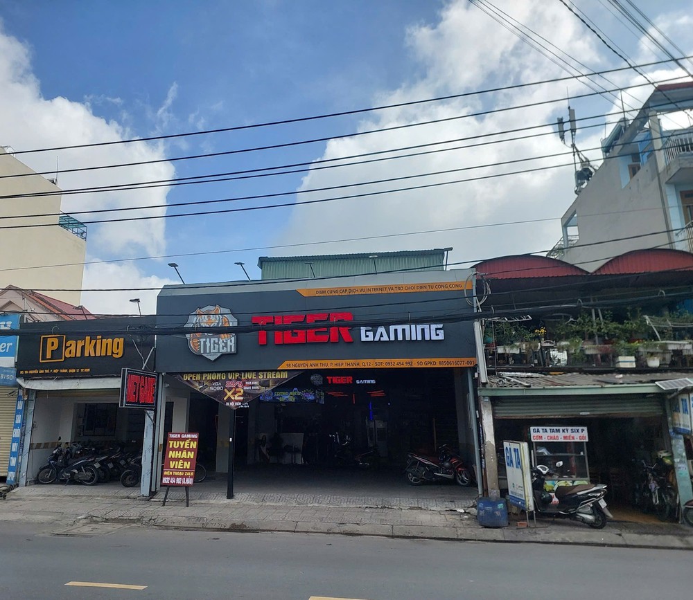 Làm rõ vụ chủ quán Internet hành hung 2 học sinh tại Thành phố Hồ Chí Minh - Ảnh 1.