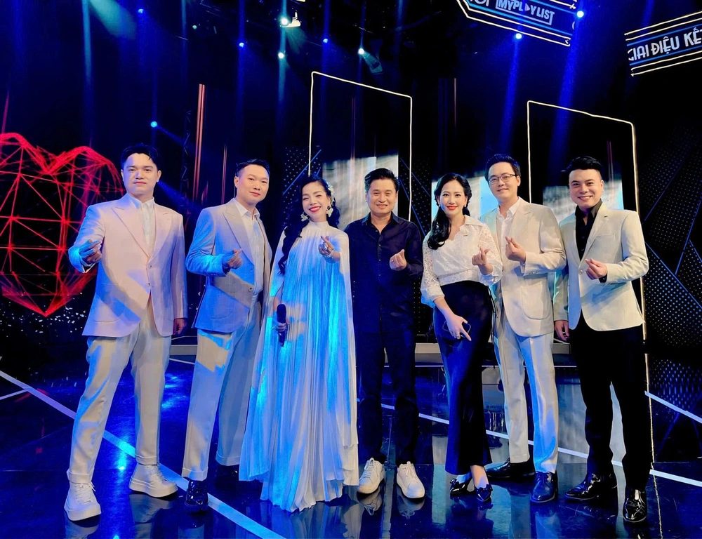 NSND Tấn Minh cùng thế hệ trẻ làm mới âm nhạc Cách Mạng trong 'Giai điệu kết nối - Tự hào Việt Nam' - Ảnh 3.
