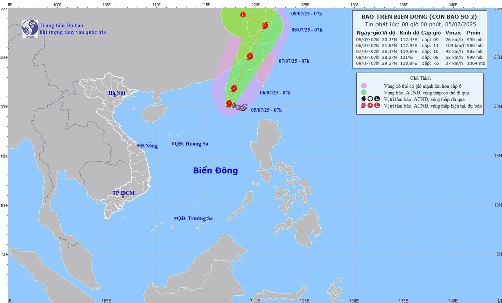 Bão di chuyển theo hướng Bắc Đông Bắc hướng về vùng biển tỉnh Phúc Kiến (Trung Quốc) - Ảnh 1.