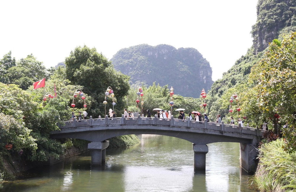 Ngày Du lịch Việt Nam (9/7): Khơi dậy tiềm lực, định hình bản sắc, hướng tới phát triển bền vững - Ảnh 3. Ngày Du lịch Việt Nam (9/7): Khơi dậy tiềm lực, định hình bản sắc, hướng tới phát triển bền vững - Ảnh 3.