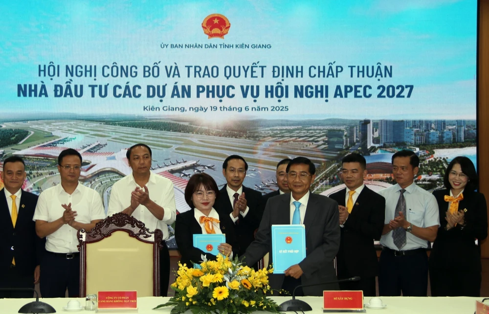 Bảo đảm tiến độ hoàn thành các dự án hạ tầng phục vụ Hội nghị APEC 2027 - Ảnh 2.