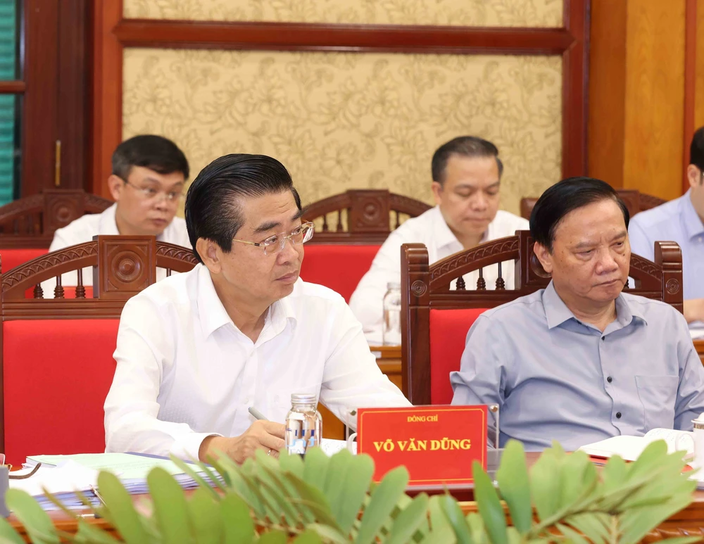 Tổng Bí thư chủ trì Phiên họp Ban Chỉ đạo Trung ương về phòng, chống tham nhũng, lãng phí, tiêu cực - Ảnh 7.