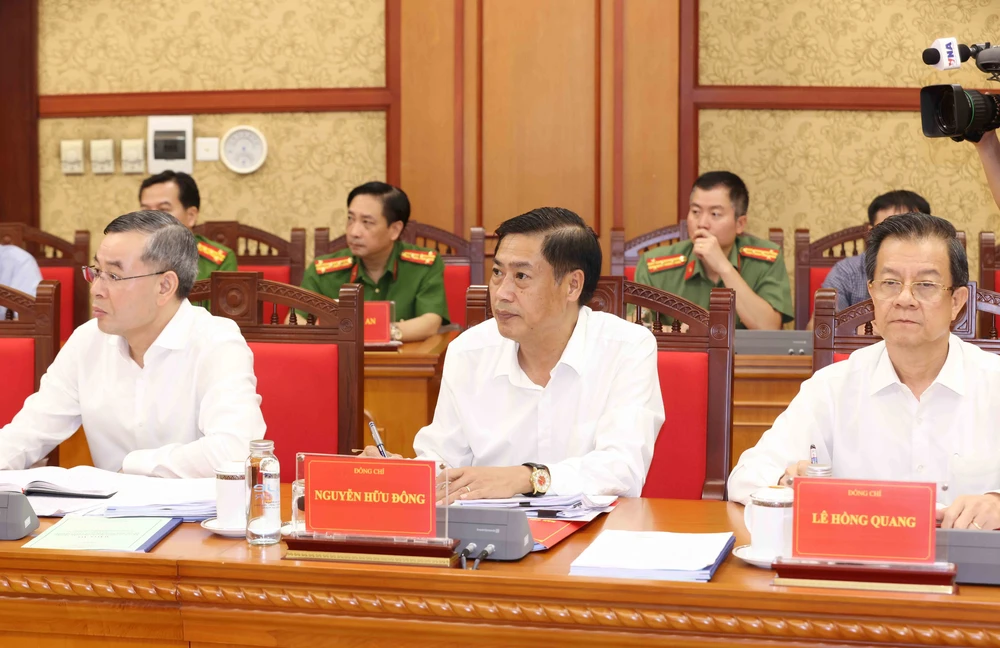 Tổng Bí thư chủ trì Phiên họp Ban Chỉ đạo Trung ương về phòng, chống tham nhũng, lãng phí, tiêu cực - Ảnh 8.
