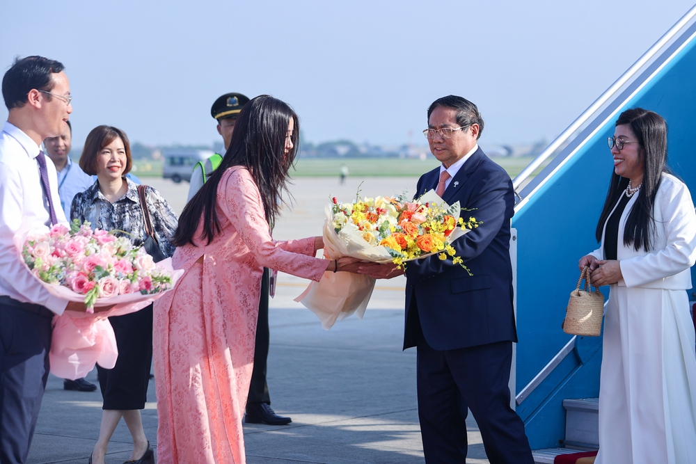 Thủ tướng Phạm Minh Chính và Phu nhân về tới Hà Nội, kết thúc tốt đẹp chuyến công tác tại Brazil - Ảnh 1.