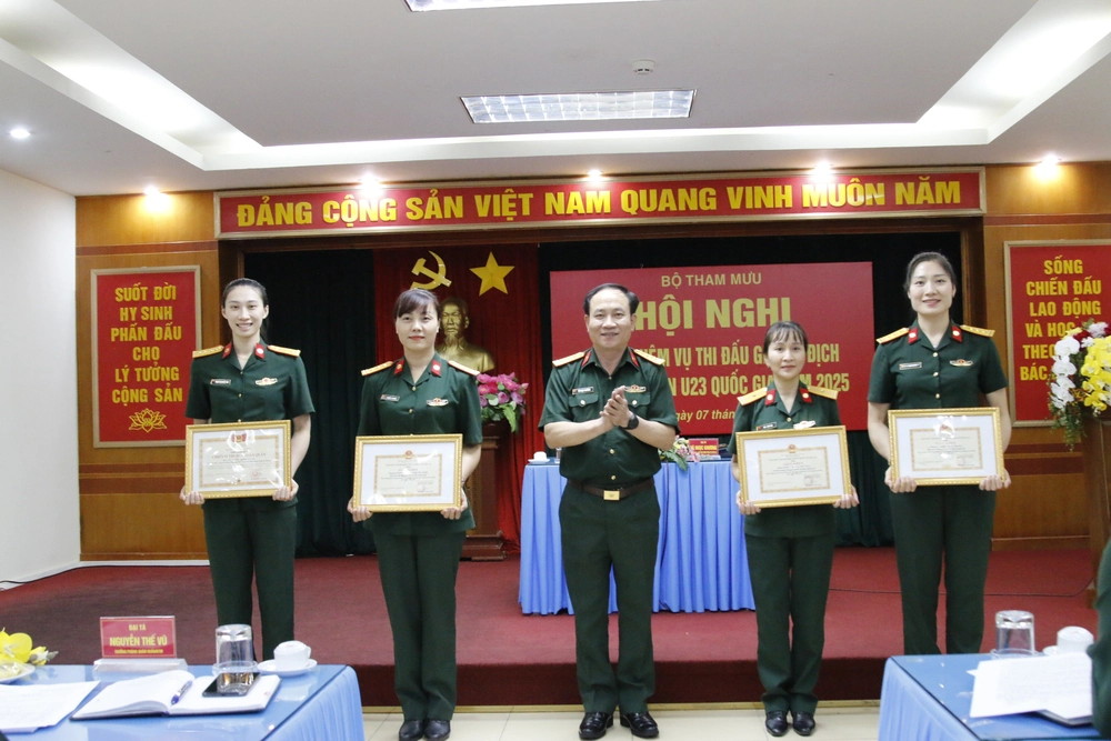 Hoa khôi bóng chuyền Phạm Thị Yến nhận vinh dự lớn sau khi kết hôn - Ảnh 1.