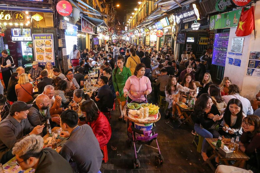 Di sản ẩm thực phố cổ Hà Nội (Kỳ 3 & hết): Nhận diện và tôn vinh các thương hiệu ẩm thực - Ảnh 4. Di sản ẩm thực phố cổ Hà Nội (Kỳ 3 & hết): Nhận diện và tôn vinh các thương hiệu ẩm thực - Ảnh 4.