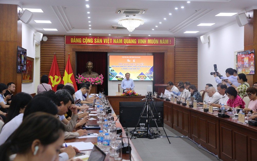 Ngành Du lịch Việt quyết tâm "vẽ lại bản đồ" trong kỷ nguyên mới - Ảnh 3. Ngành Du lịch Việt quyết tâm "vẽ lại bản đồ" trong kỷ nguyên mới - Ảnh 3.