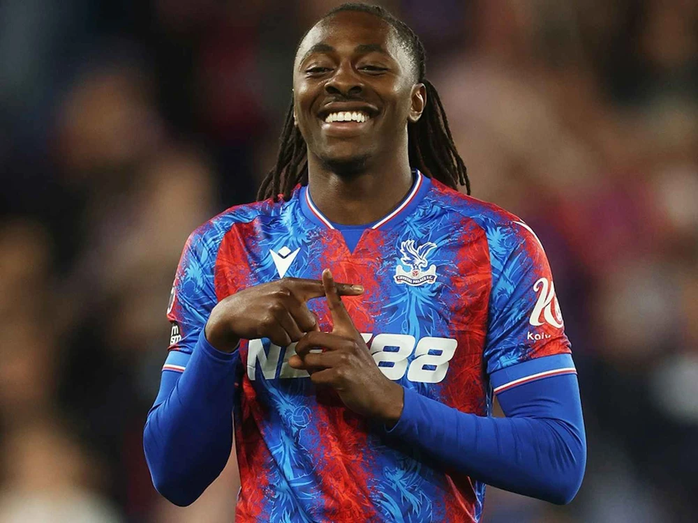 Tin chuyển nhượng ngày 1/8: Liverpool sắp đón Isak với giá kỷ lục, MU bắt đầu đàm phán mua Sesko - Ảnh 4.
