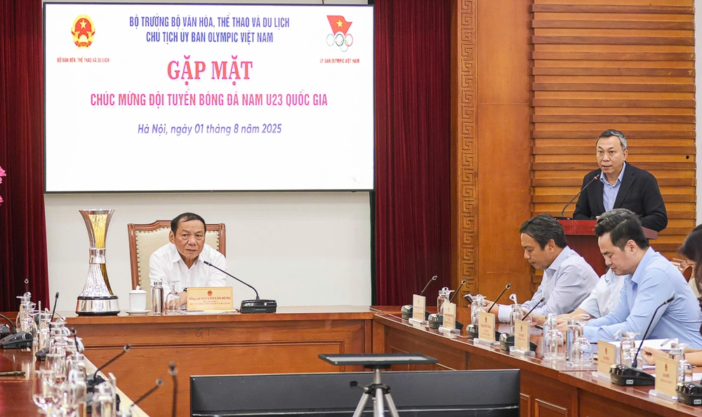 Tin nóng bóng đá Việt hôm nay 2/8: U23 Việt Nam đặt mục tiêu vào chung kết SEA Games 33; Tiến Linh chia tay Becamex TP.HCM - Ảnh 1.