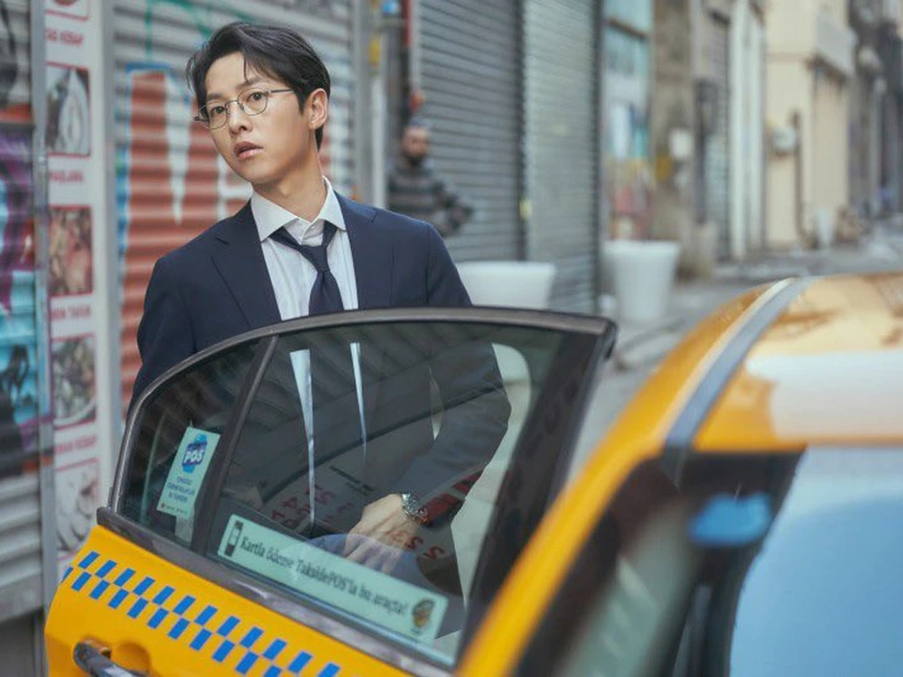 Song Joong Ki trở lại màn ảnh nhỏ với phim lãng mạn mới vào tháng 9 - Ảnh 3.