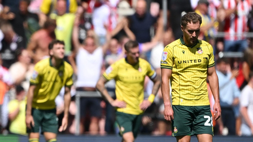 Câu chuyện thể thao: Wrexham lên Premier League? Không đơn giản! - Ảnh 1.