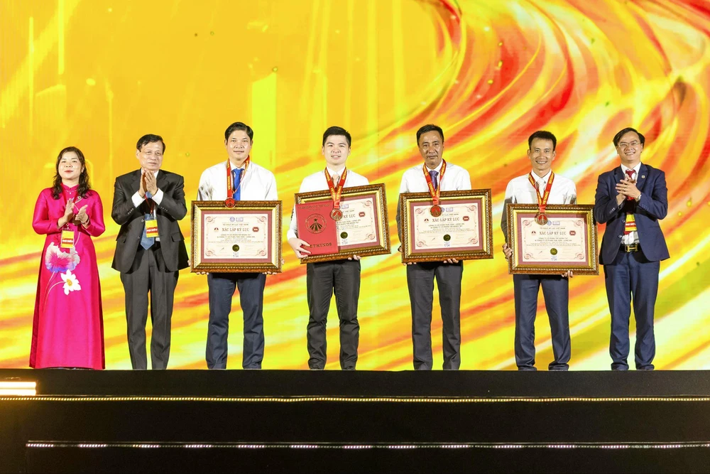 Đại nhạc hội T&T City Millennia – Bản tuyên ngôn Khơi mạch nguồn Di sản, vững bước Kỷ nguyên mới    - Ảnh 4.