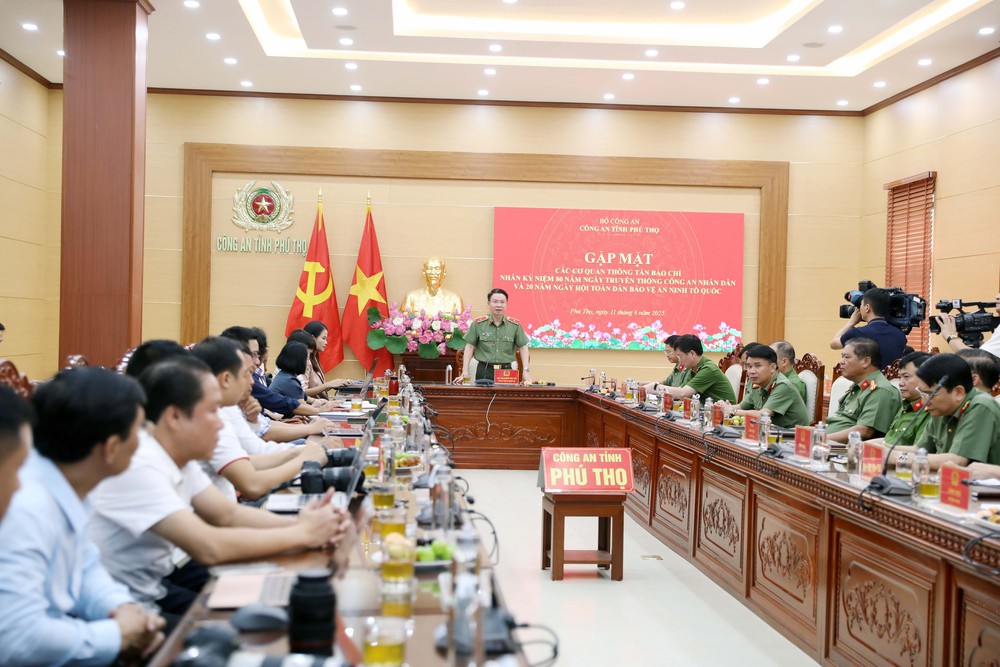 Công an Phú Thọ triệt phá 7 chuyên án lớn, kê biên nhiều tài sản trị giá hàng nghìn tỷ đồng - Ảnh 1.