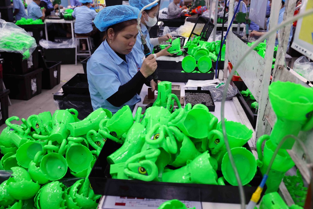 Công bố doanh nghiệp tiêu biểu vì người lao động năm 2025 - Ảnh 2.