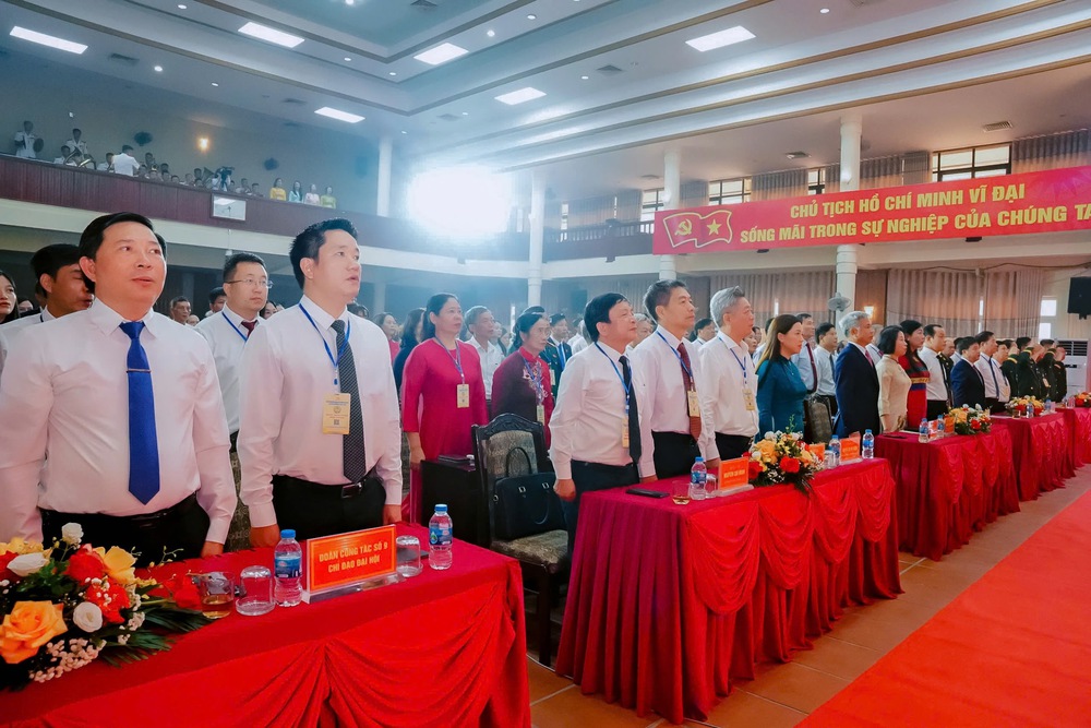 Chủ tịch Ủy ban MTTQ Việt Nam thành phố Hà Nội Nguyễn Lan Hương: Xây dựng phường Sơn Tây trở thành trung tâm kinh tế, văn hoá, du lịch phía Tây Thủ đô - Ảnh 1.