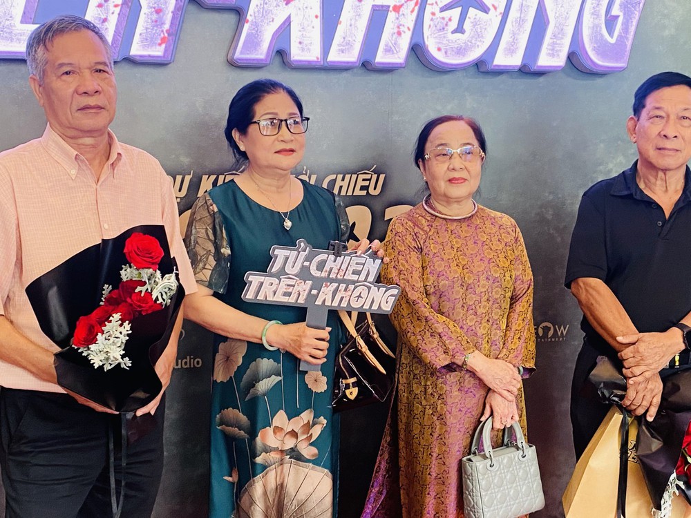 &quot;Tử chiến trên không&quot;: Lời kể của tiếp viên hàng không trong vụ cướp máy bay - Ảnh 3.