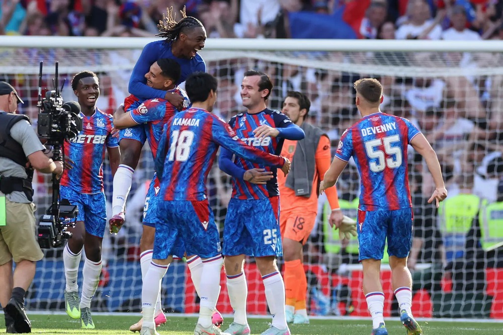 Quan điểm: Điều gì đằng sau quyết định với Crystal Palace? - Ảnh 1.