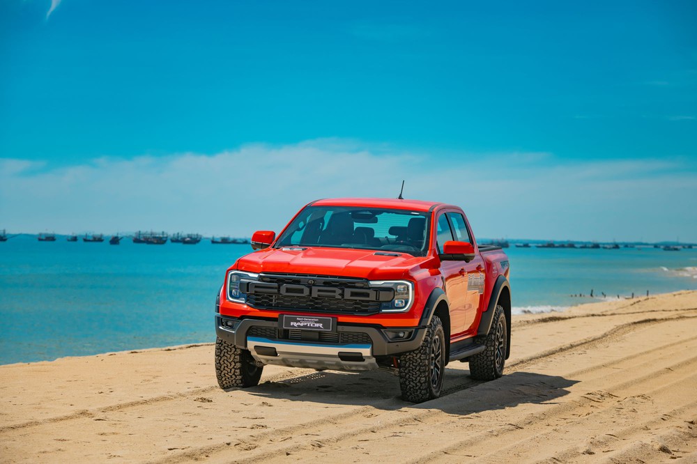 Ford Việt Nam ưu đãi khách mua Ranger và Everest trong tháng 8 - Ảnh 1.