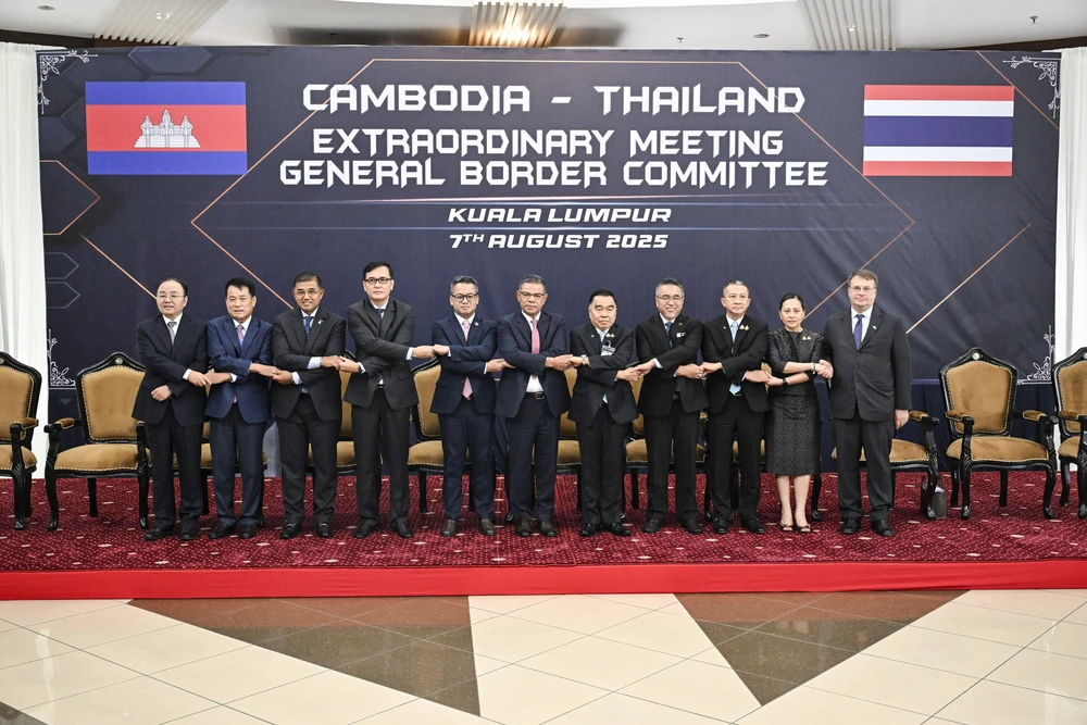 Thái Lan và Campuchia nhất trí họp Ủy ban Biên giới Khu vực - Ảnh 1.
