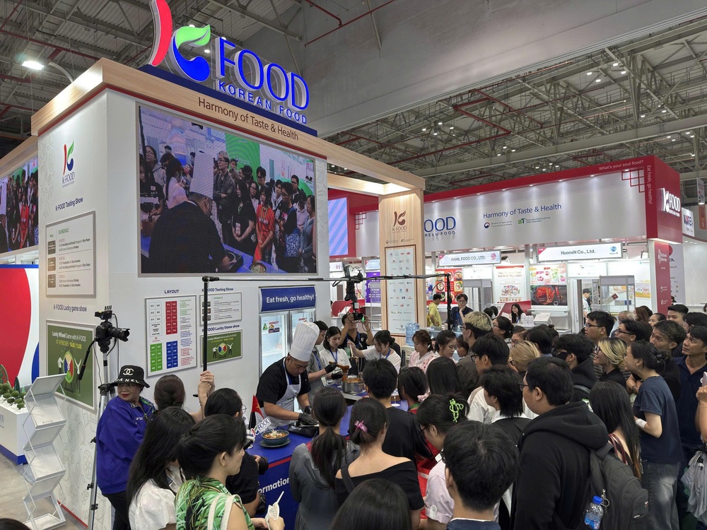 Sản phẩm Hàn Quốc tạo dấu ấn tại Triển lãm Vietfood & Beverage - Propack Vietnam 2025 - Ảnh 1.