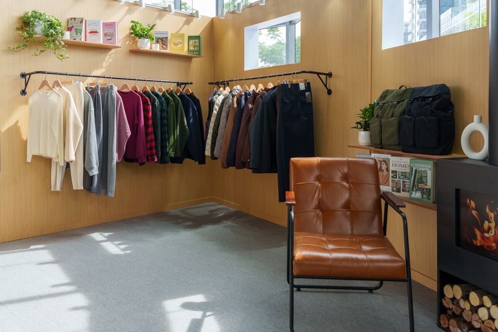 UNIQLO ra mắt BST LifeWear Thu/Đông 2025: Tìm lại vẻ đẹp kinh điển - Ảnh 3.