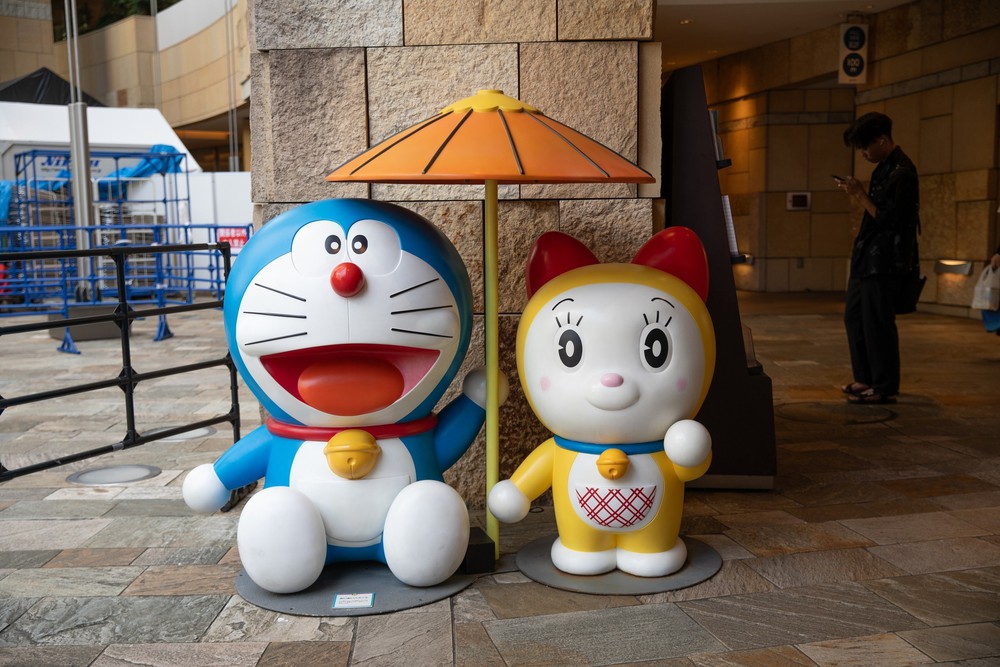 Đội quân Doraemon dễ thương &quot;đổ bộ&quot; Roppongi Hill sầm uất của Tokyo - Ảnh 5.